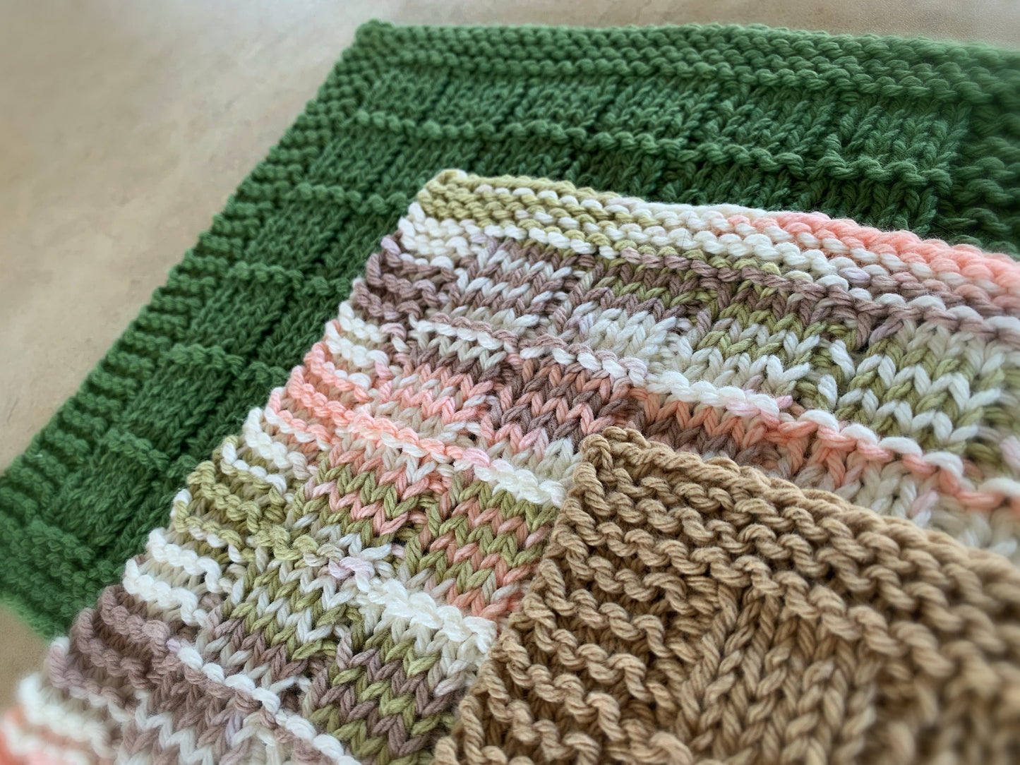 Knitting Patterns - Seven Knit Dishcloth Designs - Learn to KNIT! - Includes Video Tutorials! - Great for Beginners - Washcloth - English
