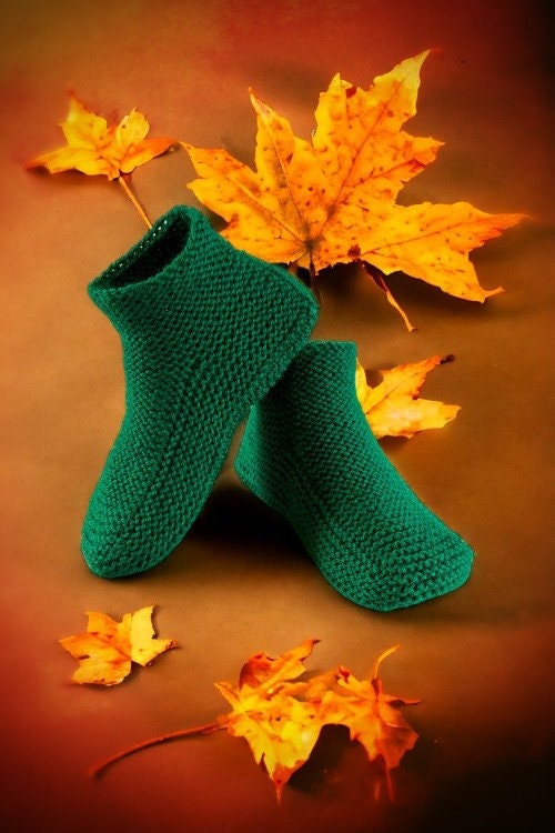 Knitting Pattern - Moccasin Slippers with a Cuff - Now with How-to VIDEO! - Knitting Tutorial for Tablet, Phone or Computer - English Only