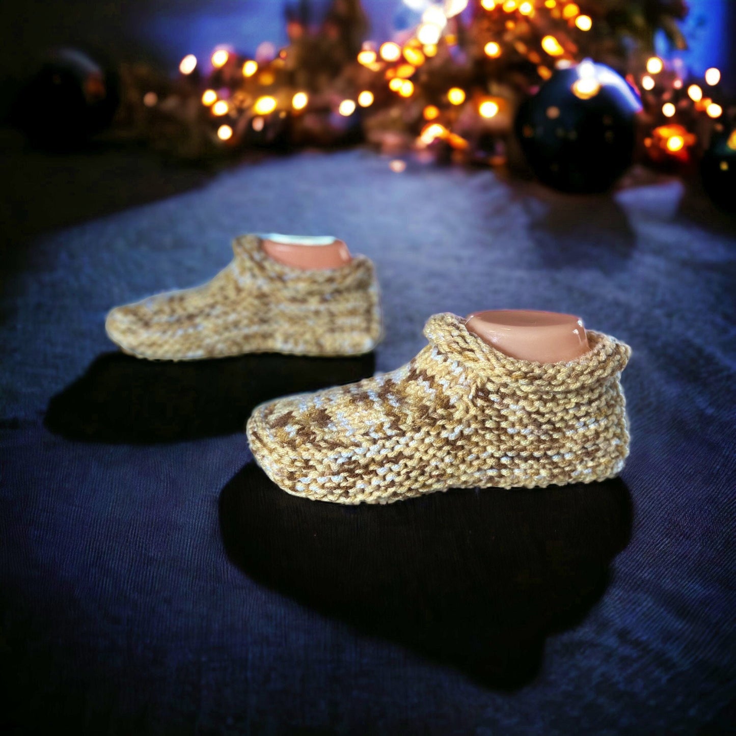 Knitting Pattern - Ultra Thick Slip-On Bootie Slippers for Adults - Knit with Super Bulky Yarn & Straight Needles - Knit Fast - English Only
