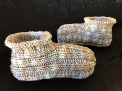 Knitting Pattern - How to Knit Adult Bootie Slippers with Step-by-Step Video - English Only
