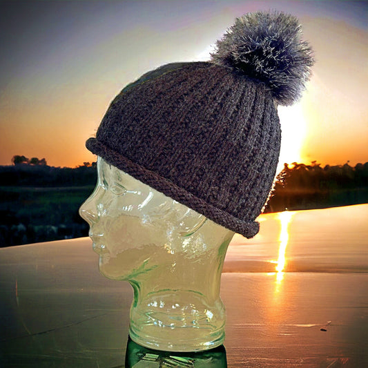 Knitting Pattern - Beanie or Toque - Winter Hat Knit Flat on Straight Needles, Easy to Knit Beanie, Simple Toque Pattern - English Only