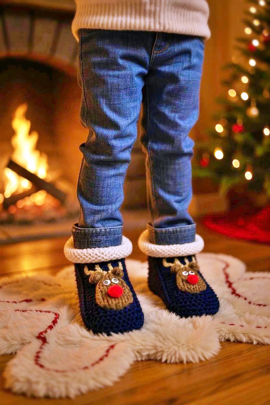 Christmas Reindeer Slippers Knitting Pattern – Sizes Child 7 to Adult 12, PDF Tutorial