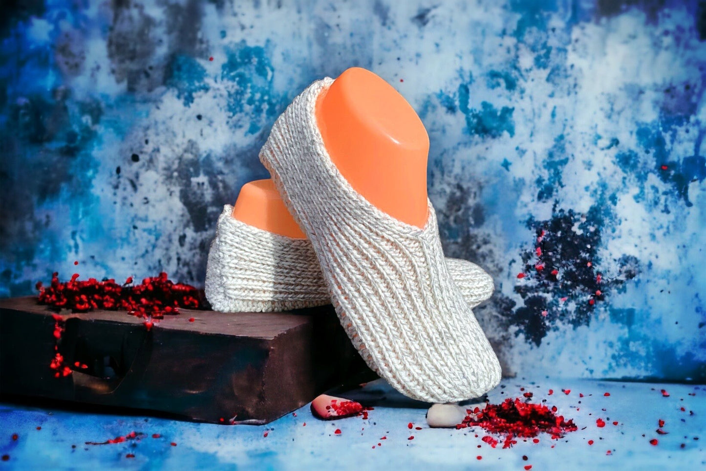 Knitting Pattern - Super Simple Easy to Knit Slippers - Easy Knitting Pattern for Beginners - Knitting Tutorial with  Video - English Only