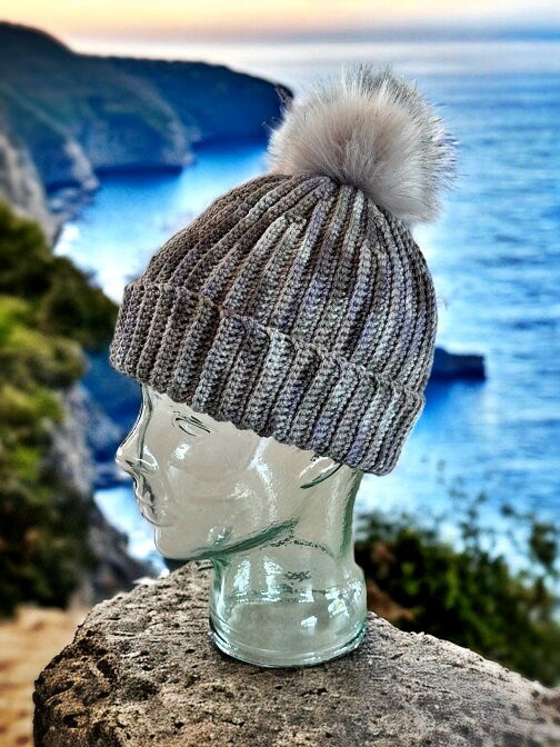 Crochet Pattern - Crochet Beanie Pattern - Crocheted Hat Pattern - Easy to Crochet Hat Tutorial w Photos - Crochet Thick Hat - English ONLY