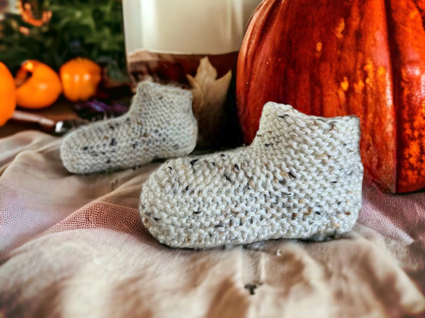 Knitting Pattern - Moccasin Slippers with a Cuff for Children - With Full How-to VIDEO! Knitting Tutorial - Learn to Knit - English Only!
