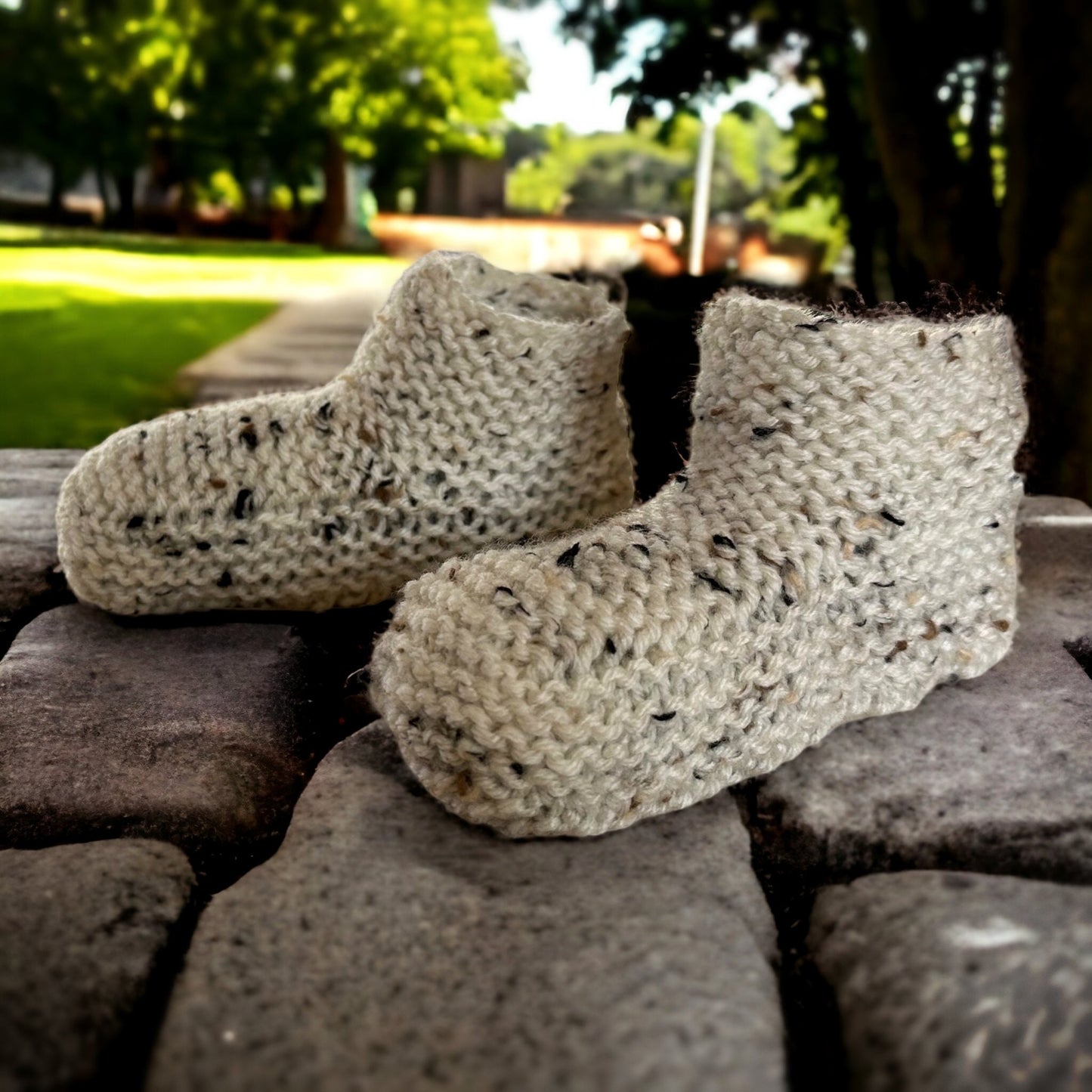 Knitting Pattern - Moccasin Slippers with a Cuff for Children - With Full How-to VIDEO! Knitting Tutorial - Learn to Knit - English Only!