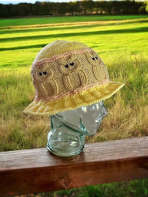 Knitting Pattern - Owl Bucket Hat, Owl Hat, Knit Flat Fishing Hat, Beach Sun Hat, Knitted Owl Hat, Hat with Owl Motif Pattern, English Only