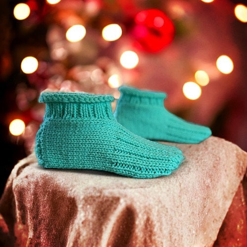 Knitting Pattern - Knitted Cozy Cuff Slippers - Includes Video LINKS! - Printable Knitting Tutorial PDF - English Only