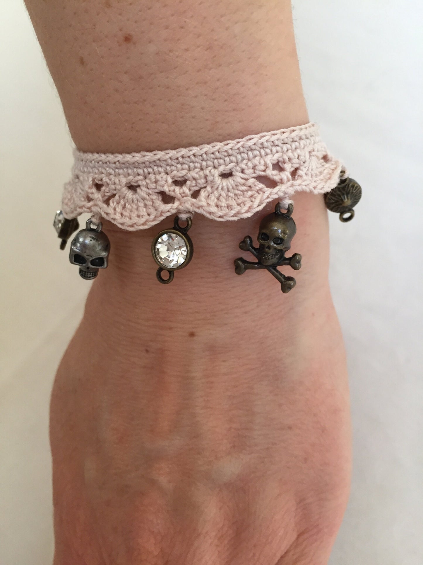 Crochet Patterns - Crochet Jewelry - 7 Crochet Jewelry Patterns to Make - Crochet Jewelry Crocheted Jewellery Collection - English Only