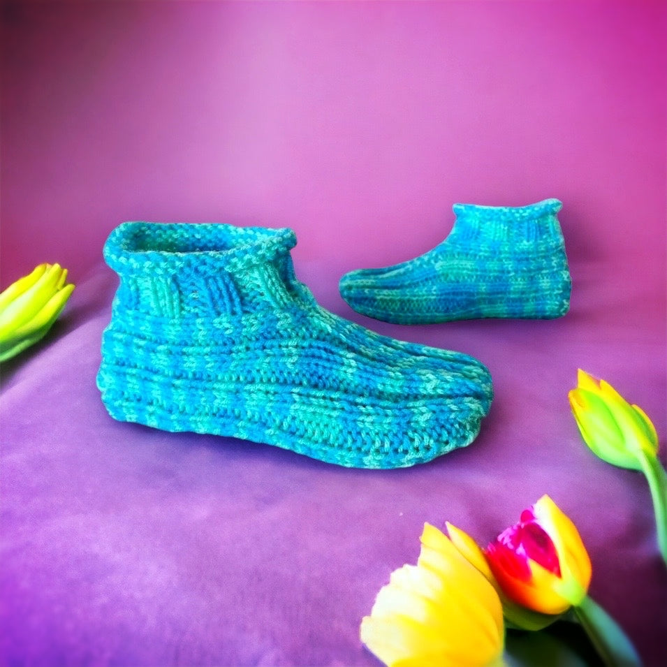 Easy Adult Bootie Slippers Knitting Pattern PDF | Ribbed House Slippers for Men & Women