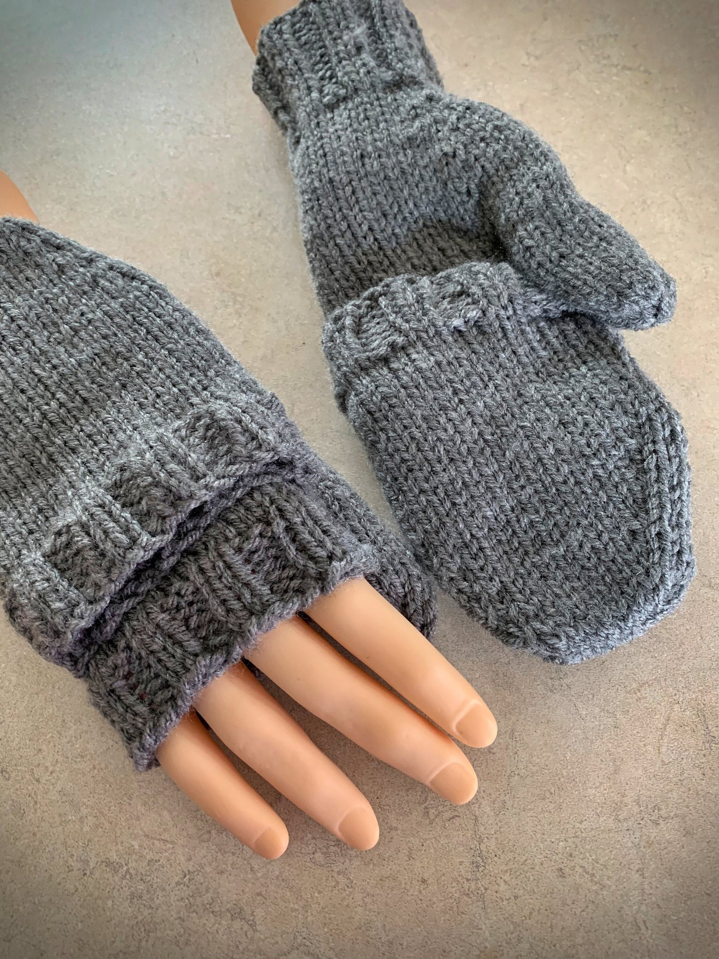 Fold-Back Flip-Top Mitts Knitting Pattern | Fingerless Mittens PDF - Granny Gloves, Half Gloves, Half Mitts - English Only