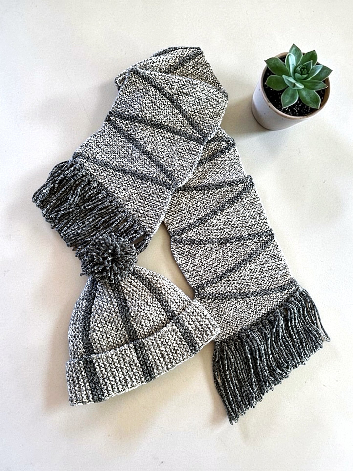 Easy Scrap Yarn Beanie & Scarf Knitting Pattern PDF | Knit Flat Adult Hat & Scarf