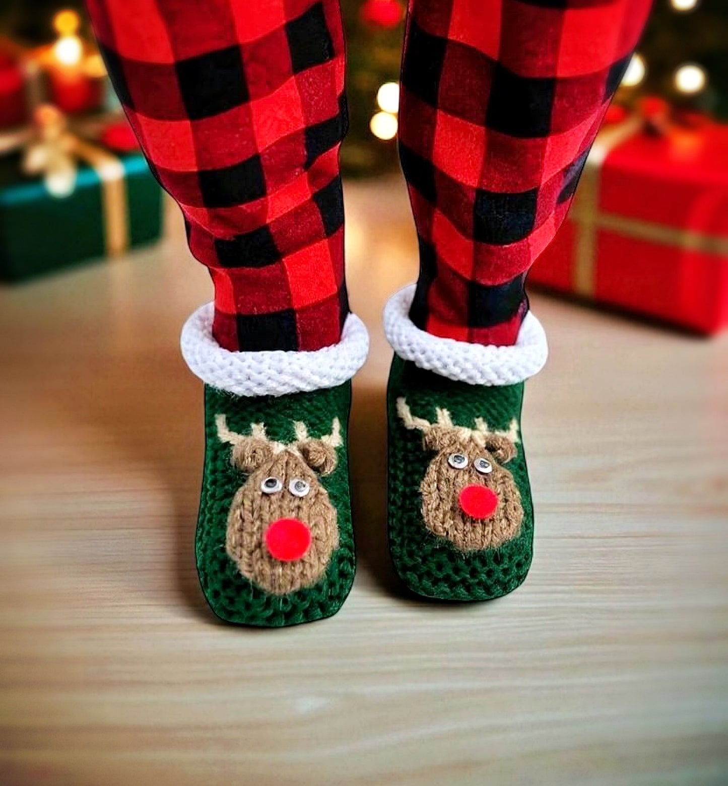 Christmas Reindeer Slippers Knitting Pattern – Sizes Child 7 to Adult 12, PDF Tutorial