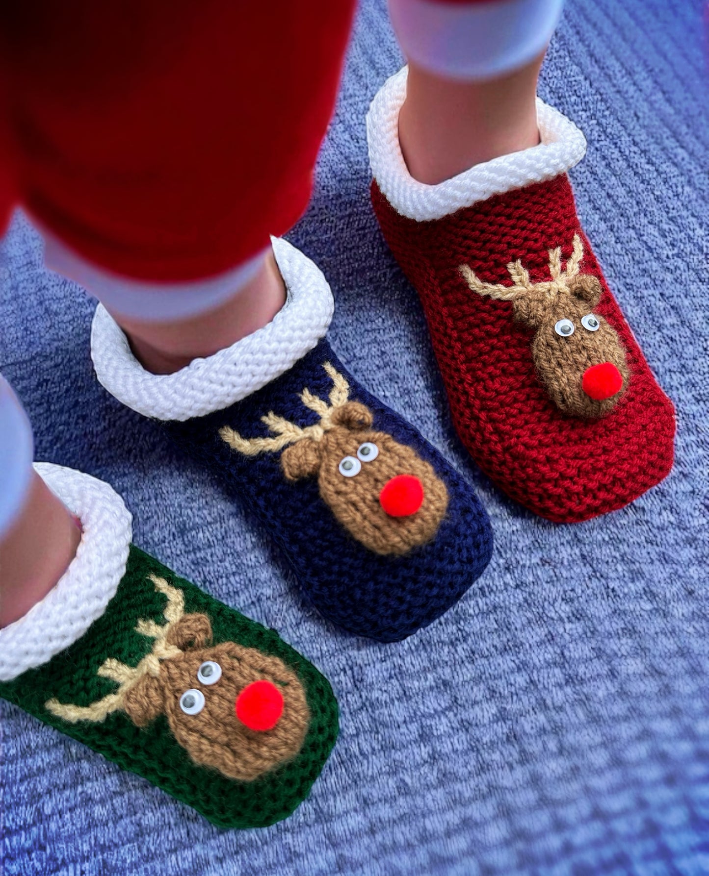 Christmas Reindeer Slippers Knitting Pattern – Sizes Child 7 to Adult 12, PDF Tutorial