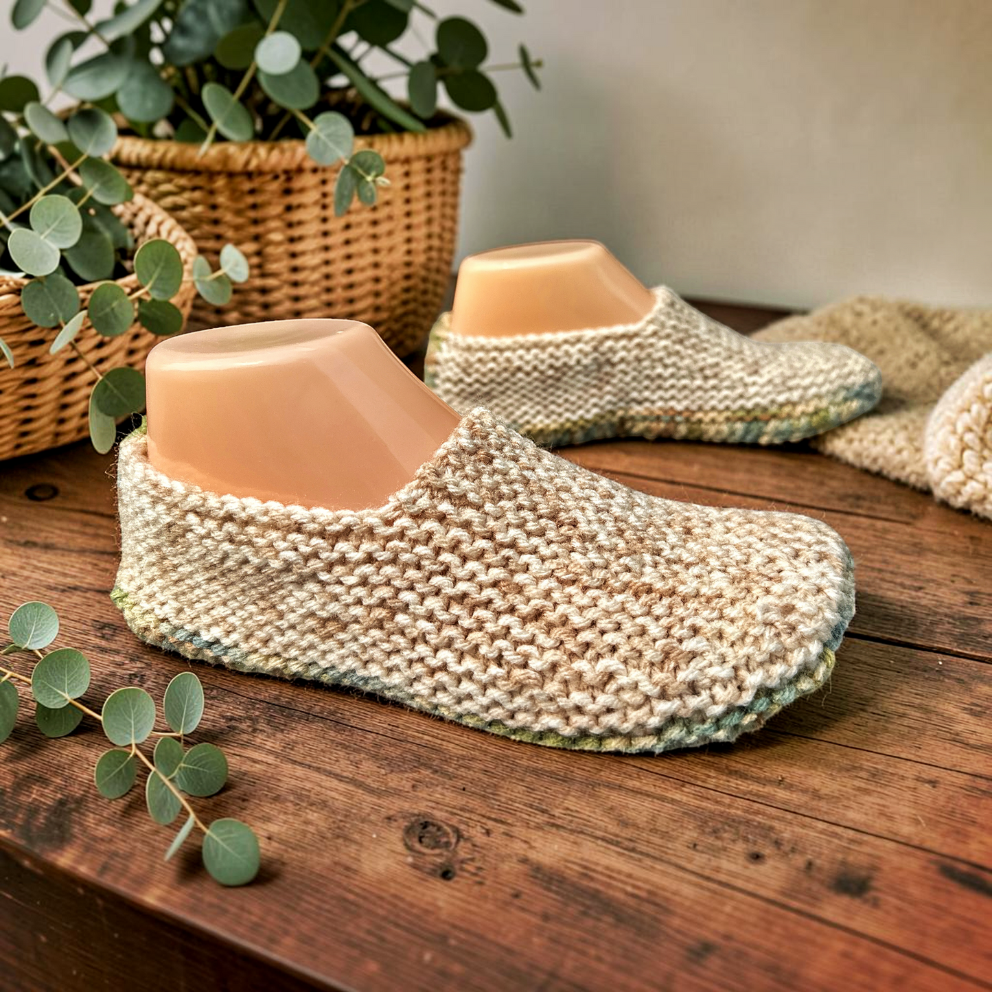 Adult Slippers Knitting Pattern | Knit Flat PDF for Straight Needles