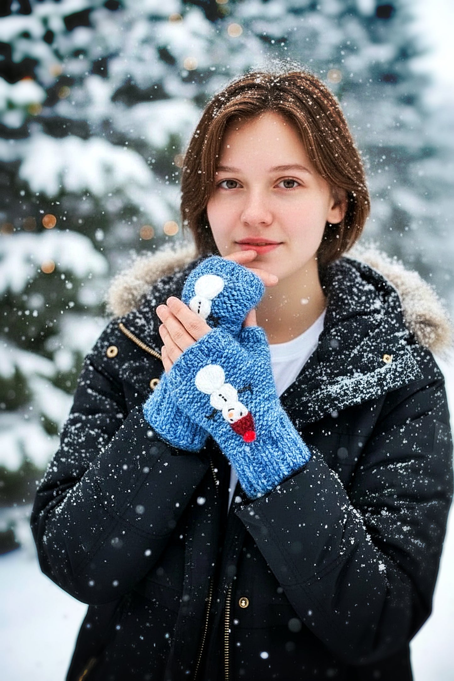 Christmas Snowman Fingerless Gloves Knitting Pattern | Winter Mitts Knit Flat on Straight Needles