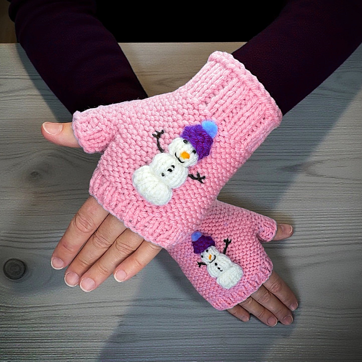 Christmas Snowman Fingerless Gloves Knitting Pattern | Winter Mitts Knit Flat on Straight Needles